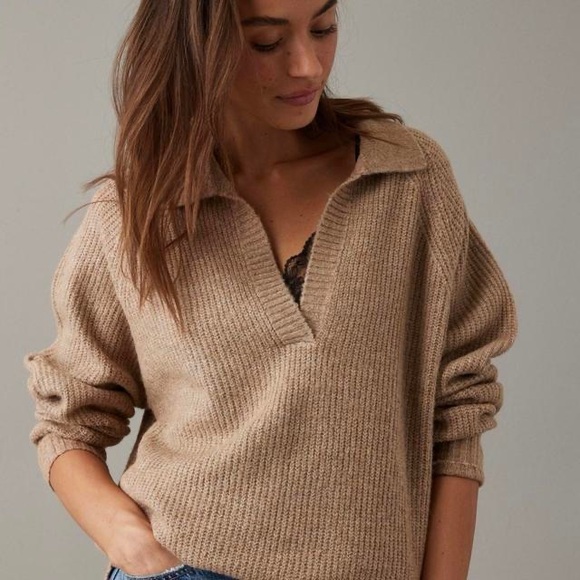 aerie Sweaters - Aerie Oversized Sweater V-Neck Collared Tan Women’s Size XS